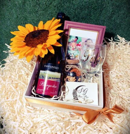 GIFT BOX BORGONIA